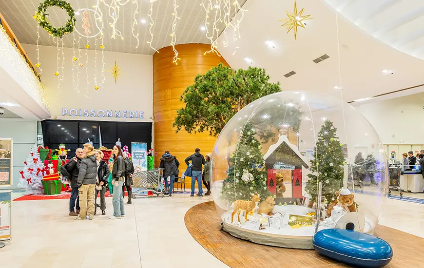Vitribulle placée dans un centre commerciale